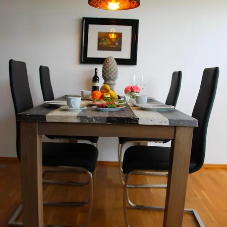 Chiemsee-edelweiss Apartamento *